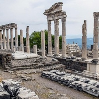 Imagen para la entrada Presentración Ciudades y Formas. BERGAMA (E: 1/5000)